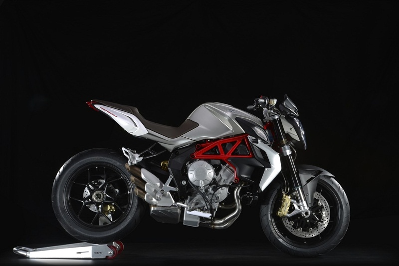 Новый мотоцикл MV Agusta Brutale 800 2013
