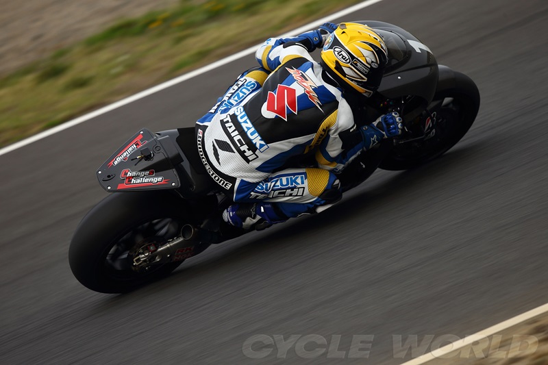 Фото прототипа Suzuki MotoGP 2014