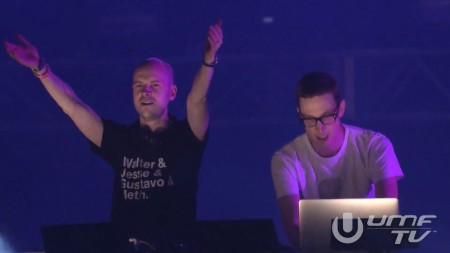 Above & Beyond - Live From The Mainstage @ Ultra Music Festival 2013 (HD 1080p)