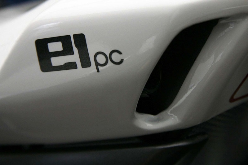 Фотографии электроцикла MotoCzysz E1pc 2013