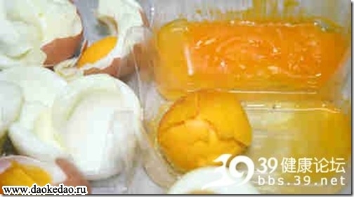 Как в Китае делают поддельные куриные яйца