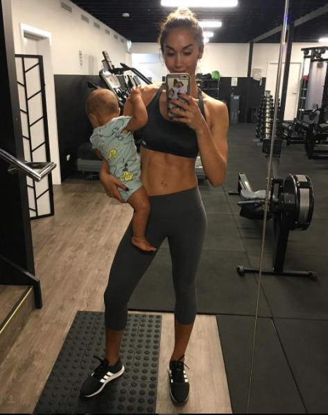 День матери 2017: подборка молодых фитнес мам в Instagram